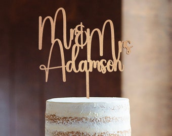 Topper per torta nuziale in legno personalizzato, cognome personalizzato Mr & Mrs, arredamento rustico per matrimonio, decorazione unica per feste, regalo per la sposa e lo sposo