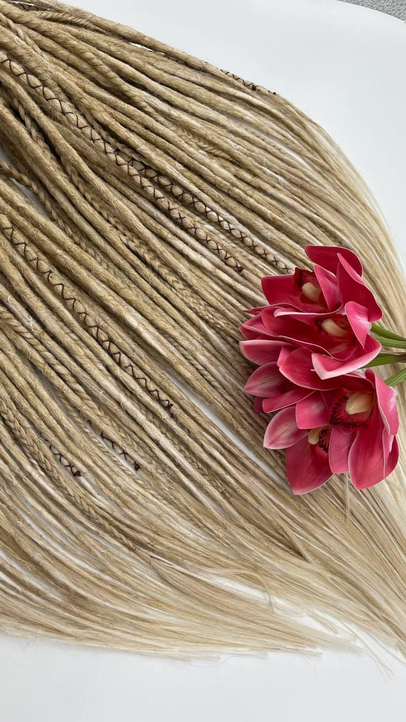 These are synthetic blonde dreads and braids. This set can be in two versions: double ended and single ended dreadlocks, or as they are called for short - DE and SE. This handmade set is made of absolutely safe synthetic material - Kanekalon.