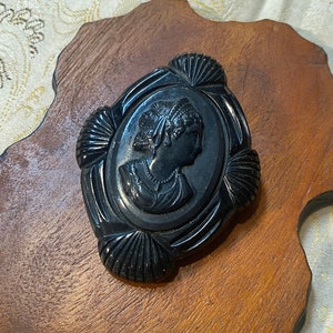 Vintage Victorian Mourning Jewelry Bakelite Cameo Brooch