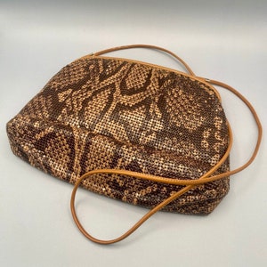 Monedero vintage de malla metálica con estampado de piel de serpiente de Whiting and Davis