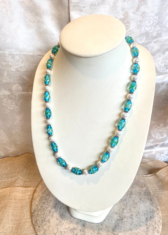 Vintage Blue/Green Floral Glass Bead Necklace wit… - image 4