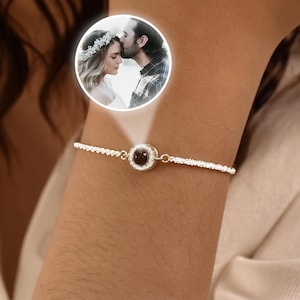 Gepersonaliseerde projectiearmband • Aangepaste fotoarmband • Fotoarmband voor vrouw • Cadeau ter nagedachtenis • Moederdagarmband •Kerstcadeaus