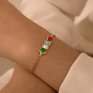 Custom Birthstone Bracelet • 18k Gold Personalised Peas in a Pod Birthstone Bracelet • Family Bracelet • Anniversary Gift • Mothers Day Gift