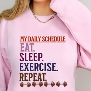 Essen Schlaf Übung wiederholen Sweatshirt Geschenk, Mama Shirts, lustige Mama Shirt, Übung Shirt, Sport Mama Shirt, Fitness Shirt, Fitnessstudio Sweatshirt.