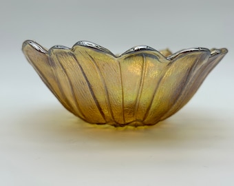 Vintage Indiana Sunflower Carnival Glass Bowl