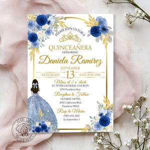 Blaue Quinceaña-Einladung, Mis-Quince-Einladung, bearbeitbare Quitte-Einladung, blaue Blumen-Quinceamaßa, Geburtstag einladen, Sofort-Download