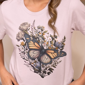 Monarch Butterfly Graphic T-Shirt, Nature Wildflower T-shirt, Nature Lover Apparel, Women&#39;s T-shirt, Kids T-shirt, Vintage Butterfly Shirt
