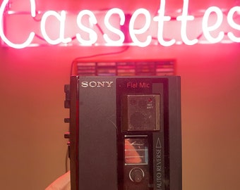 Sony TCM-57 Lecteur enregistreur de cassettes portable vintage des années 80