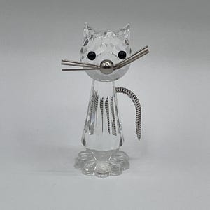 Swarovski, Crystal, Cat, Figurine, Very Vintage, Very RARE, Introduced in 1983, Retired in 1987, Excellent Condition, Issued in US/Canada.