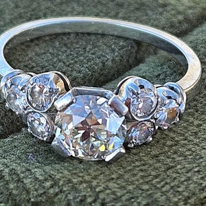 Special Antique platinum diamond ring