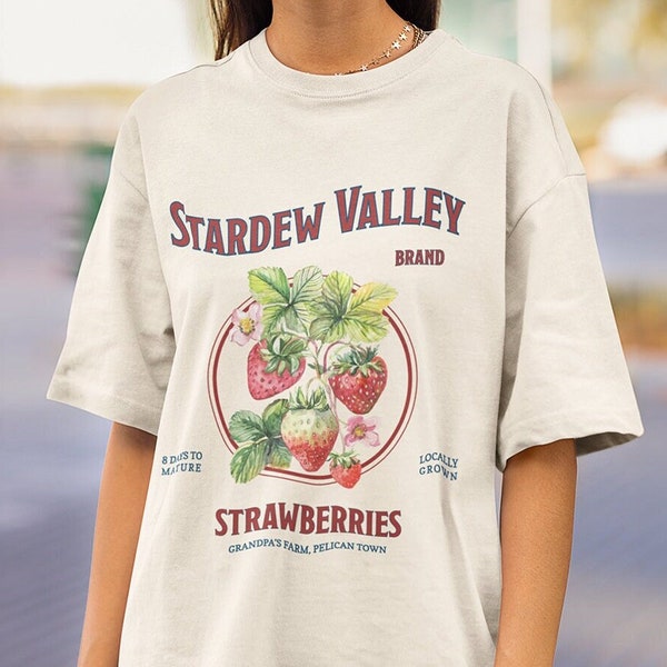 Stardew Valley Shirt Gamer Gift For Gaming Lover Shirt Strawberry Fruit Graphic Tee Pelican Town Cozy Gamer Tshirt Oversized T-Shirt Unisex
