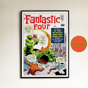 Può includere: Una copertina di fumetto vintage con i Fantastici Quattro. La copertina è rossa, bianca e blu con un mostro verde al centro. Il testo sulla copertina recita "Fantastic Four" e "The Thing!" Il fumetto è di novembre 1961.