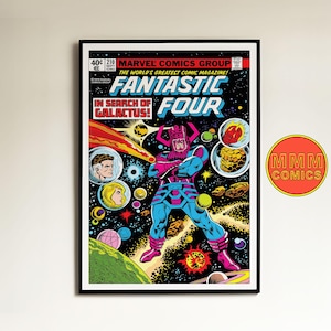 Puede incluir: Una portada de cómic enmarcada con los Cuatro Fantásticos. La portada muestra el título en letras azules y rojas en negrita, con el personaje Galactus en el centro. El cómic es de Marvel Comics Group.