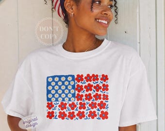 Comfort Colors® 4th of July Floral American Flag Shirt, Patriotic Flower T-Shirt, Women's Independence Day Gift, Poppy Daisy Flag Tee