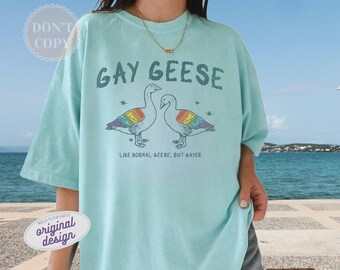 Gay Geese Pride T-Shirt, LGBTQ Rainbow Comfort Colors Coming Out Parade Tee