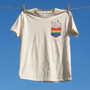 Blumen Tasche Stolz LGBTQ T-Shirt Geschenk, Blumen lesbische Gay Geschenke, Stolz Monat T-Shirt