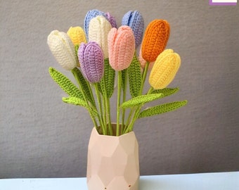 Gehäkelte Tulpen Bouquet, Strickblumen Bouquet, Bunte Häkelarbeit Tulpe, Handgemachter Häkelstrauß, Häkelblumenstrauß, Künstlicher Tulpenstrauß