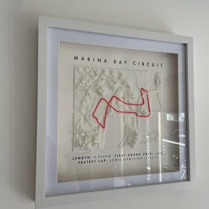 Large customizable Marina Bay formula circuit framed 3D print wall decor for motorsport fans 32x32cm high speed race track wall print