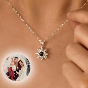 Custom Photo Projection Necklace,Personalized Necklace,Snowflake/Sun Photo Projection Necklace, Memorial Jewelry, Birthday Gift,Gift for Her