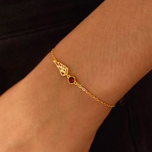 Birthstone Angel Wing Bracelet • Guardian Angel Bracelet for Mom•Custom Birthstone Gift for Her•Sentimental Memorial Jewelry•Christmas Gifts