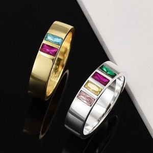 18K Gold Initial Birthstone Rings • Unique Baguette Birthstone Bands•Family Ring For Grandmothers•Best Gifts For Mothers•Custom Crystal Ring