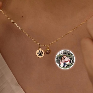 Personalized Paw and Picture Necklaces, Personalized Projection Necklace, Custom Photo Projection Necklace,Memorial Photo Initials Necklaces