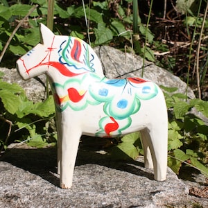 Dala Horse,  Dalahäst, Vintage Swedish handmade wood folk art horse, Authentic Dala Horse from Sweden