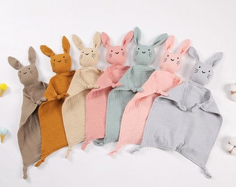 Gemütliches und personalisiertes Name Baby Baumwollgaze Komforttuch, Baby Beruhigendes Handtuch, Baby Begleiter Schlafpuppe, Tier Kätzchen Drool Lätzchen