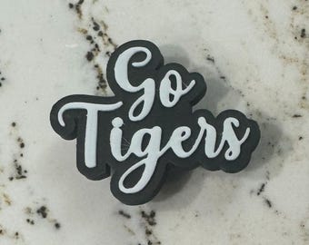 Personalized Custom Any Message, any logo, Team logo, any Font Bogg Bag or Backpack Charm. Great for sports fundraisers