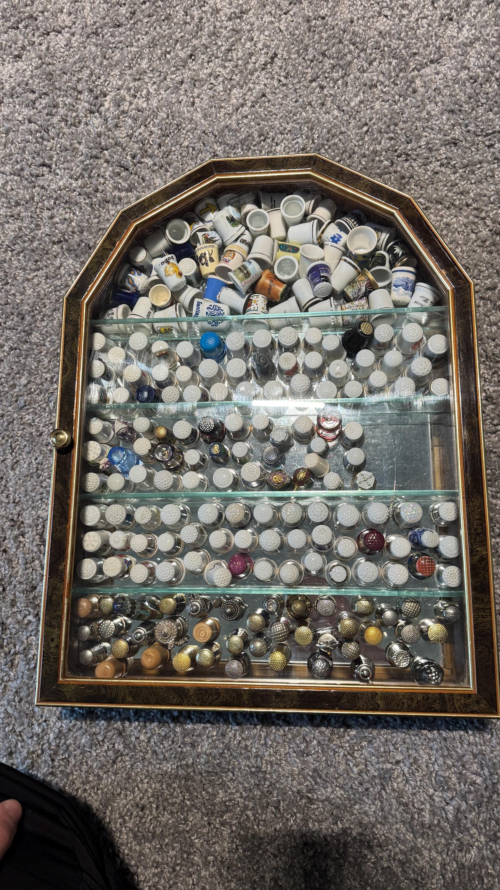 Vintage Thimble Collection 218 thimbles- + woody display case porcelain, metal, wooden rare collectors LOT