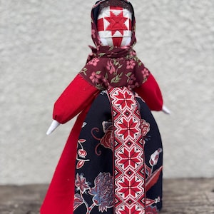 Ukrainian Motanka: Handcrafted Folk Art Doll - Traditional Amulet Talisman from Ukraine