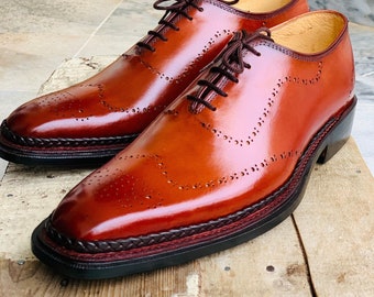 Handcrafted Wingtip Oxfords for Stylish Men, Brown Leather Formal Shoes, Gents' Oxford Dress Shoes