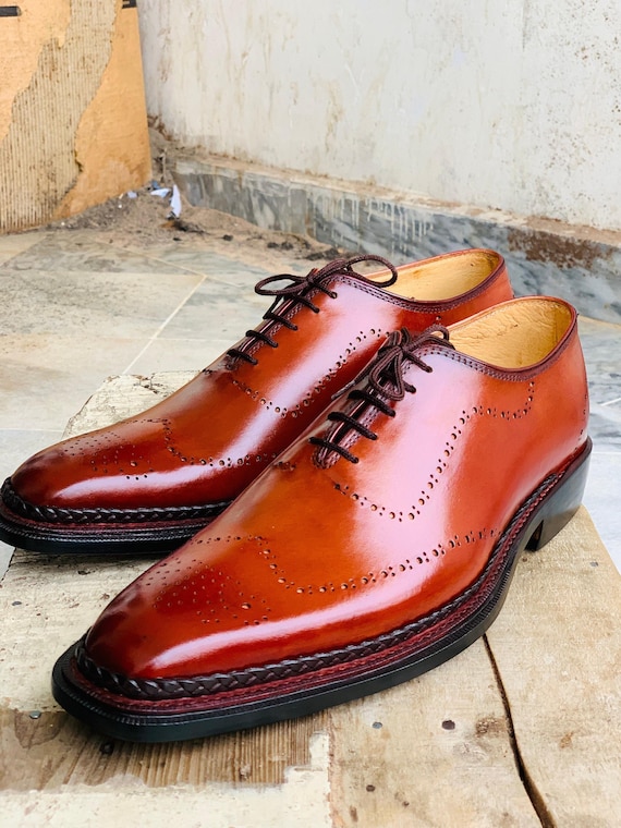 Handcrafted Wingtip Oxfords for Stylish Men, Brown Leather Formal Shoes, Gents' Oxford Dress Shoes