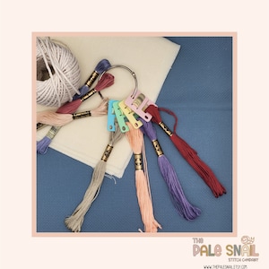 Pastel Cross stitch embroidery floss bobbins, floss drops, thread organisers imagem 8