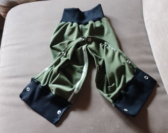 Pants for children with a cast or splint