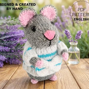 Little Grey Mouse Knitting Pattern in English: Amigurumi Animal Toy (PDF Dowmload)