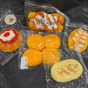 All food Taba Squishy Cute keychain Stress Relief and Fun - keychain Taba Squishy - Taba Toy-valentine’s Day gift