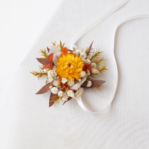 Boho bride dried flower wrist flower, Wedding decoration,Natural dried flower wrist flower