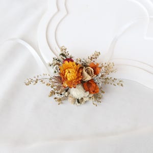 Dried flower wrist flower，Boho bride dried flower wrist flower ,Wedding decoration,White Baby&#39;s breath wrist flower