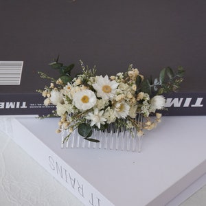 Natural daisy dried flower mixed bridal hair accessories set,Bohemian wedding hair accessories,White+Cream Dry Flower Hair Comb