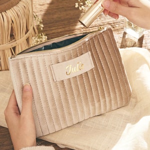 Personalisierte Samt Make-up Tasche, Benutzerdefinierte Kosmetiktasche, Reisekulturtasche, personalisierte Brautjungfer Geschenk, Benutzerdefinierte Hochzeitsbevorzugung, Geschenk für Sie