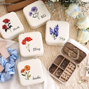 Portagioie da viaggio personalizzato, portagioie a forma di fiore per il mese di nascita, con braccialetto elastico, portagioie in pelle, regalo migliore per lei