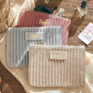 Benutzerdefinierte Make-up Tasche, personalisierte Reisekulturtasche, Brautdusche Geschenk, personalisierte Federmäppchen, benutzerdefinierte Hochzeit Brautjungfer Vorschlag Geschenke