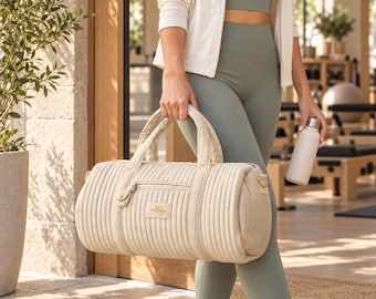 Personalized Velvet Duffle Bag, Women's Weekender Travel Bag, Pilates Gym Bag, Bridesmaid Gift, Bridal Shower Gift,Bag with Gold Foil Name