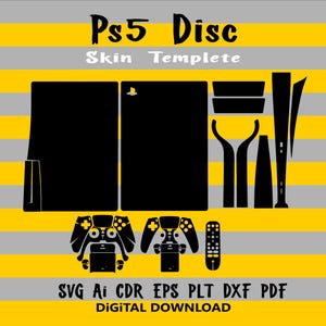 Puede incluir: Plantilla de skin negra para una consola PS5 Disc, mandos y mando a distancia. El diseño incluye recortes para la consola, los mandos y el mando a distancia. El texto "Ps5 Disc Skin Templete" y "DIGITAL DOWNLOAD" son visibles. La imagen está sobre un fondo a rayas amarillas y grises.