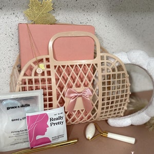 Cesto regalo spa Jelly Bag Pamper Gift Box Teen Girl Birthday Party Beauty Care Package Kit per proposta damigella d&#39;onore Set diario per la cura di sé Wellness