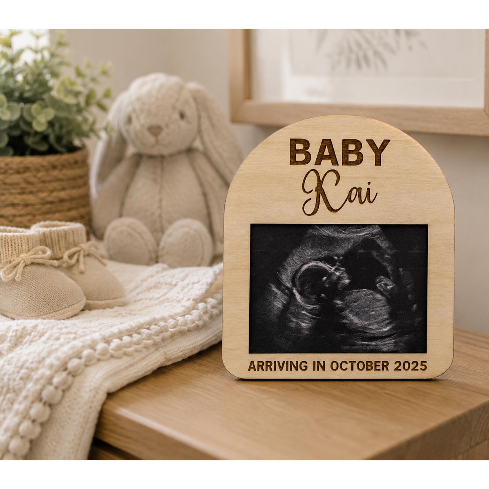 Sonogram Magnets Personalised Arched Sonogram Magnet Frame Pregnancy Announcement Gift ...