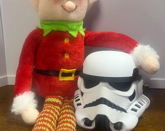 Casco de soldado espacial galáctico para elfo navideño - Accesorio de estantería navideño impreso en 3D