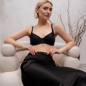 Elegant minimalist midi skirt black slip silk a-line evening suit