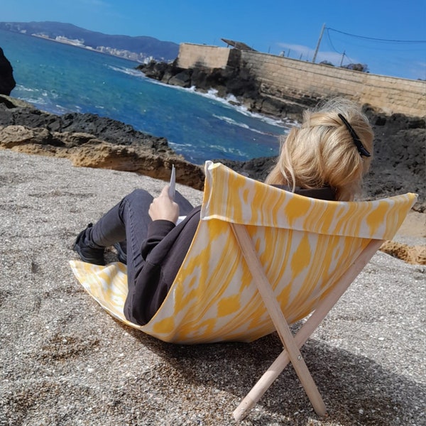 Lona tumbona de playa hecha en Mallorca con tela ikat  -  Beach lounger canvas made in Mallorca with ikat fabric